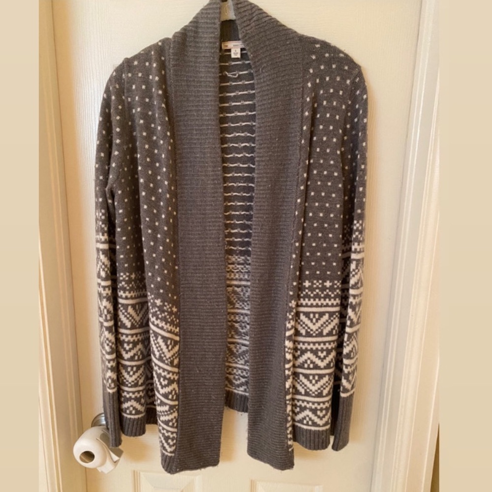 GAP Sweater